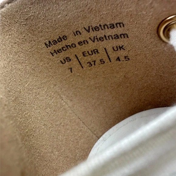 Elegant White Wedge Lace up Espadrilles, new, never worn, size 7 - Picture 3 of 7